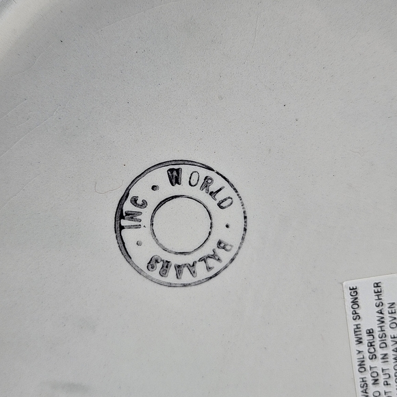 World Bazaar Inc Santa Claus Milk Pitcher - Picture 7 of 11